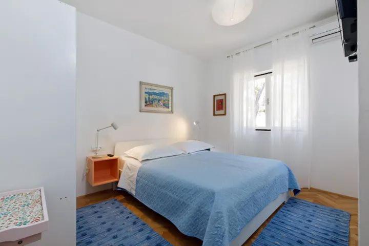 Apartment & Rooms Nugal Макарська Екстер'єр фото